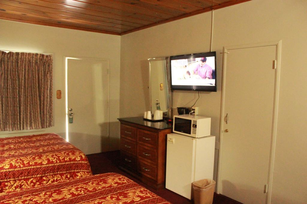 Budget Inn -Yreka Zewnętrze zdjęcie
