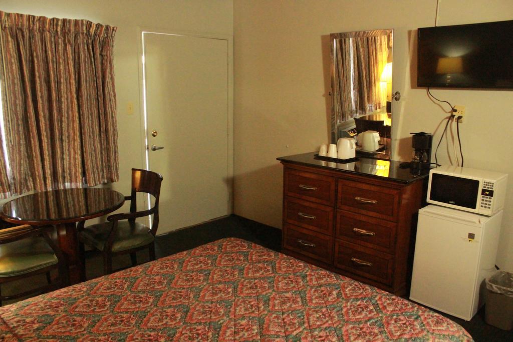 Budget Inn -Yreka Zewnętrze zdjęcie