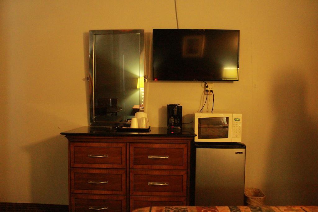 Budget Inn -Yreka Zewnętrze zdjęcie