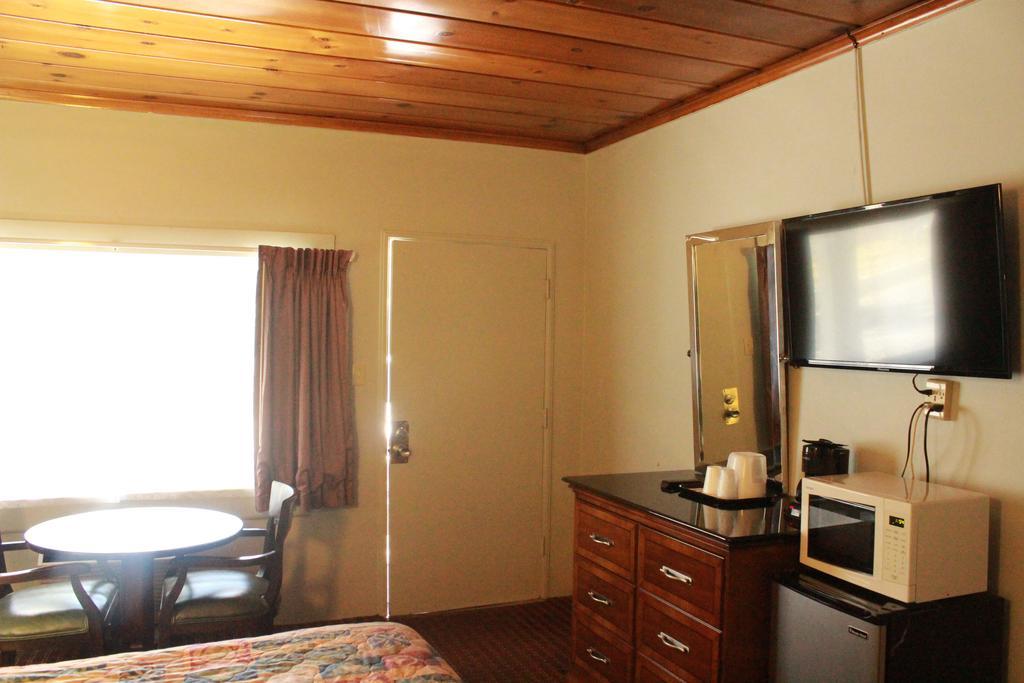 Budget Inn -Yreka Zewnętrze zdjęcie