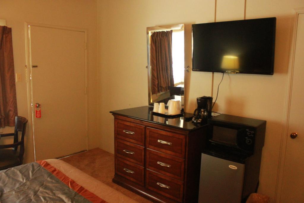 Budget Inn -Yreka Zewnętrze zdjęcie